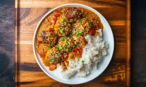 Ryż z curry: Ugotuj idealny! Przepis, sekrety i triki