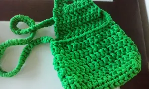 Torebka z włóczki spaghetti: Prosty poradnik DIY dla każdego