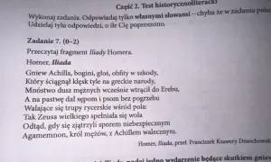 Fragment tekstu z "Iliady" Homera, zawierający opis gniewu Achillesa.