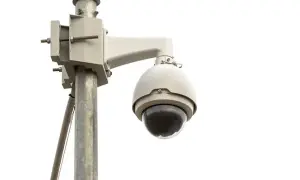 Jakie są instalacje na osiedlu i jak wpływają na Twoje bezpieczeństwo?