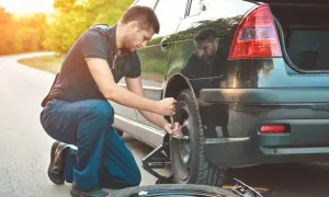 Jak zmienić opony bez stresu - proste kroki i przydatne porady