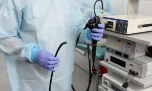 Ile kosztuje znieczulenie przy kolonoskopii NFZ? Sprawdź, kto płaci