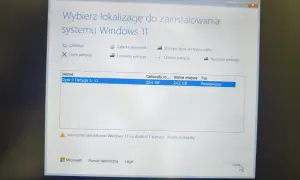 Instalator Windows 11 nie widzi dysku SSD. Wyświetla komunikat o błędzie instalacji na dysku 0.