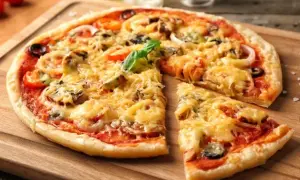 Pan Pizza jak z Pizza Hut: Sekret grubego i puszystego ciasta w domu