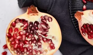 Kiedy jest sezon na granaty? Poznaj najlepszy czas na zakupy