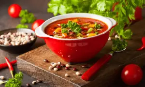 Dieta cukrzycowa: Zupy, które stabilizują cukier. Przepisy i porady