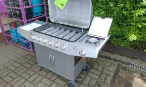 Kup grill gazowy na OLX: Jak uniknąć pułapek i znaleźć okazję?