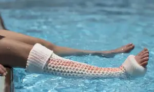 Jak zabezpieczyć gips przed wodą i uniknąć jego uszkodzenia