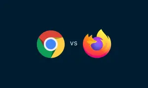 Logo Google Chrome kontra logo Firefox. Dwa popularne przeglądarki internetowe w starciu.