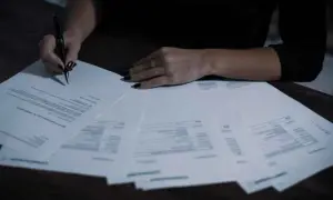 Czy można odstąpić od umowy kupna samochodu i uniknąć strat?