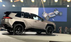 Nowa Toyota RAV4 2026: Data premiery, zmiany, ceny. Znamy szczegóły!