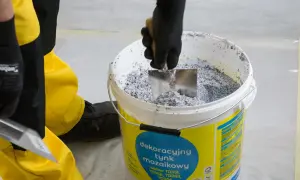 Jak nakładać tynk mozaikowy: 8 kroków do idealnego efektu