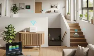 Un routeur moderne diffuse le signal wifi 2.4 ghz dans une maison lumineuse, assurant une connexion partout.
