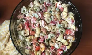 Idealne tortellini do sałatki: Sekrety wyboru i przygotowania