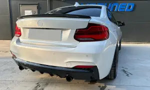 Spoiler BMW F30: Wybierz idealny! Carbon czy ABS? Montaż, style, ceny