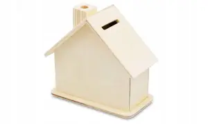 Caja de madera sin pintar con forma de casa, ideal para proyectos de bricolaje en madera. Tiene una ranura en el tejado para monedas y una chimenea.
