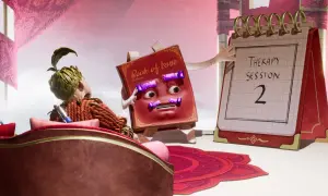 It takes two - poradnik": Książka "Book of Love" i kalendarz z napisem "Therapy Session 2" sugerują, że para potrzebuje pomocy.