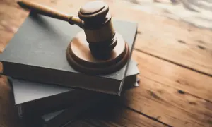 Ile kosztuje prawnik w sprawie cywilnej? Sprawdź, co wpływa na ceny
