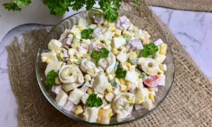 Z czym podawać tortellini z szynką, aby zachwycić gości?