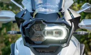 BMW R 1250 GS: Warto kupić? Ceny, wady, zalety, opinie 2026