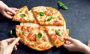 Jakie drożdże do pizzy wybrać, by uniknąć nieudanych wypieków?