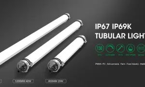 Trois tubes lumineux IP67 IP69K, parfaits pour l'industrie alimentaire. Le signification IP69K garantit une protection contre les jets d'eau à haute pression et température.