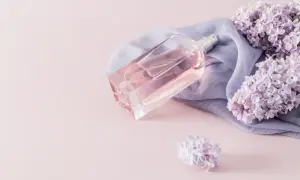Jak zapakować perfumy na prezent, by zachwycić obdarowanego?