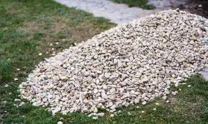 Ile kosztuje kruszywo na drogę? Sprawdź ceny i czynniki wpływające na koszty
