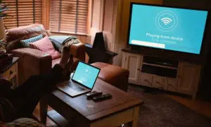 Jak połączyć laptopa z telewizorem przez bluetooth - proste kroki i porady