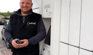 Do której godziny kurier InPost dostarcza paczki? Sprawdź teraz!