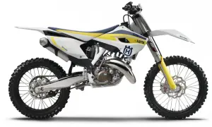 Husqvarna TE 125 - poznaj mocne i słabe strony enduro, które zaskakuje