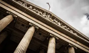 Czym się różni odpis zwykły od zupełnego? Kluczowe informacje dla Ciebie