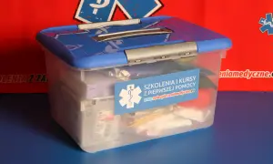 Apteczka pierwszej pomocy: gdzie kupić i jak wybrać idealną?
