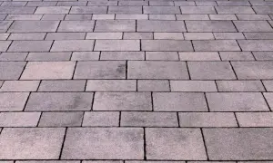 Ile kruszywa pod kostkę na m2? Obliczenia i praktyczne porady