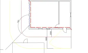 Planritning med brandtekniska byggnadsklasser. Visar rum, dörrar, fönster, avstånd och vinklar för brandskydd.