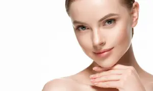 Porcelanowa cera co to znaczy? Cechy i pielęgnacja dla piękna