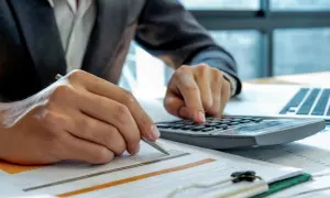Jak rozliczać wynajem mieszkania i uniknąć kar finansowych?