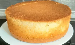 Upiecz spody do tortu wcześniej! Ile dni i jak zachować świeżość?