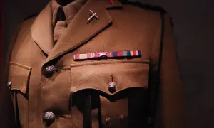 Jak przyszyć baretki do munduru OSP? Instrukcja krok po kroku