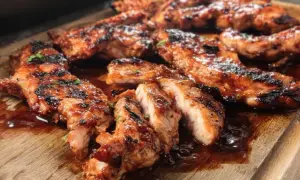 Araignée de porc grillée : comment la rendre incroyablement tendre ?