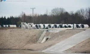 Włókno polipropylenowe do wylewki: Ile kg/m³? Wylewka bez pęknięć!