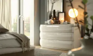 Jakie nowoczesne komody do sypialni wybrać, by były funkcjonalne i stylowe?