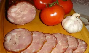 Kiełbasa drobiowa parzona gruba – przepisy i tajniki idealnego smaku