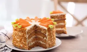 Ile kalorii ma ciasto marchewkowe i co warto o nim wiedzieć