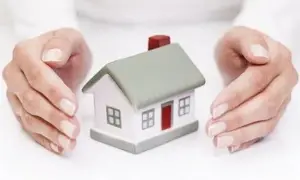 Ile kosztuje ubezpieczenie mieszkania w bloku? Sprawdź, co wpływa na cenę
