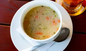 Ile kaszy manny na litr zupy? Sprawdź idealne proporcje!