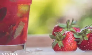 Pyszne drinki z truskawkami, które zachwycą Twoje podniebienie