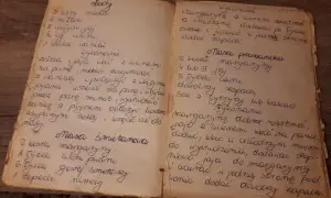 Dawne przepisy na ciasta, które przywołają wspomnienia z dzieciństwa