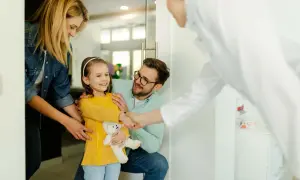 Kiedy z dzieckiem do ortodonty? Kluczowe objawy i wiek wizyty