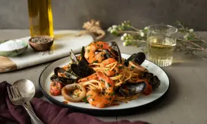 Najlepsze przepisy na spaghetti z owocami morza, które zachwycą smakoszy